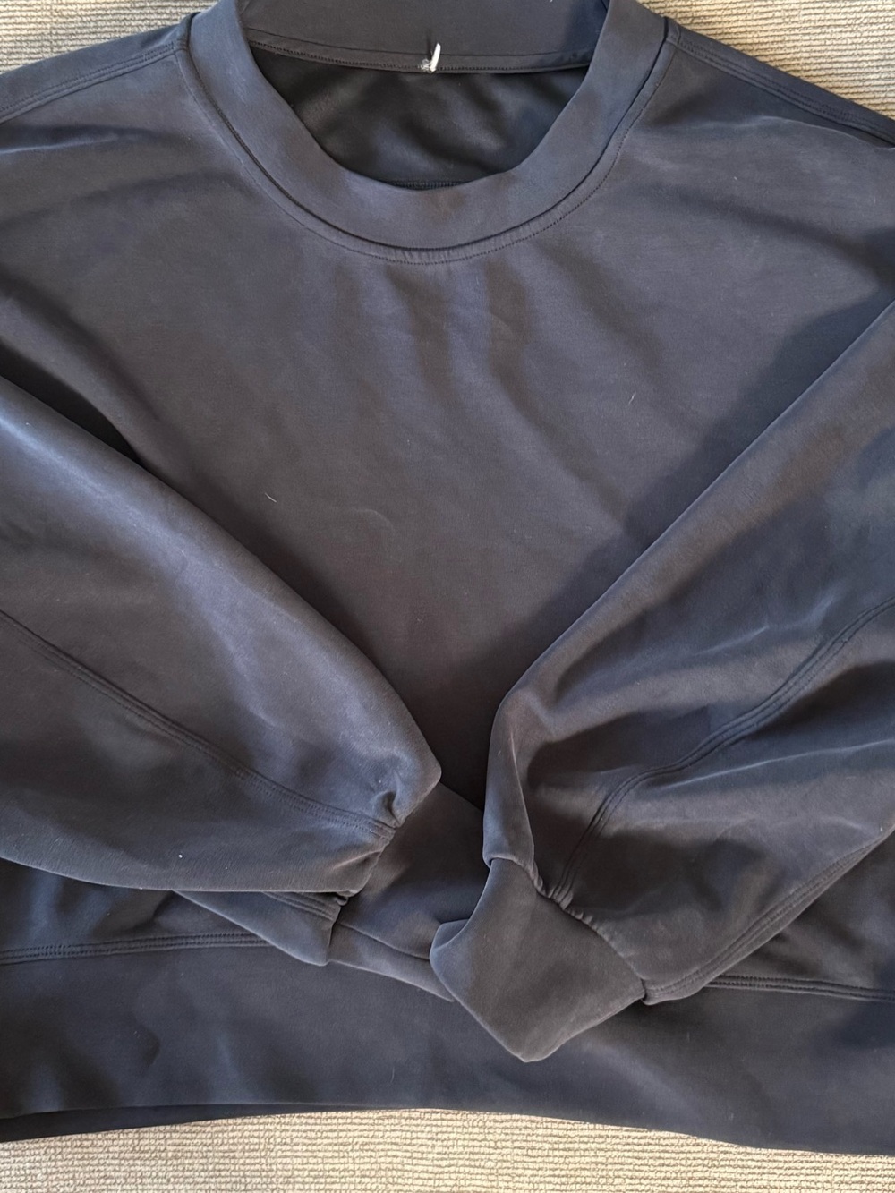 LULULEMON Ultra Soft Cropped Sweatshirt - Navy